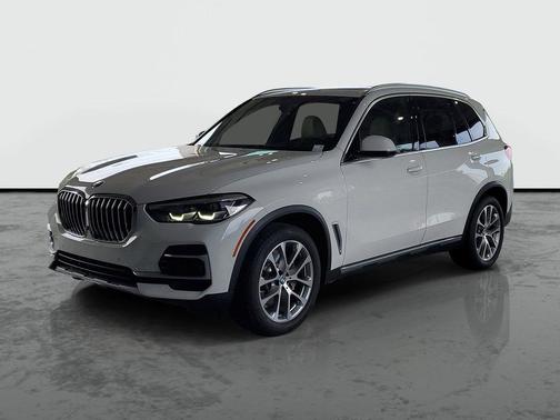Alpine White 2022 BMW X5 sDrive40i