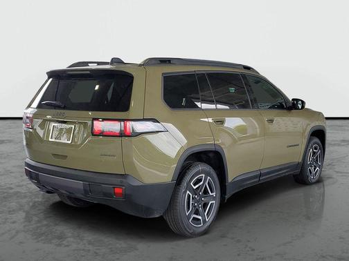 '41 2026 Jeep Cherokee Laredo 4x4