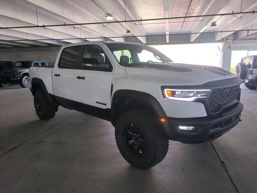 2026 RAM 1500 RHO Crew Cab 4x4 5'7' Box