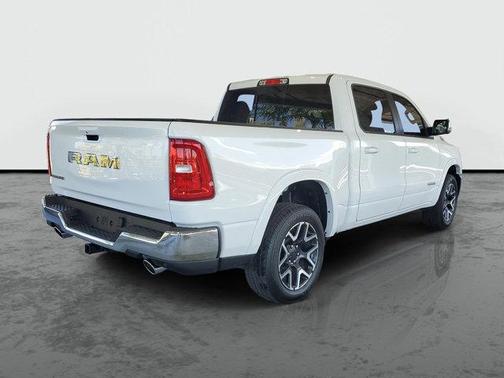Bright White Clearcoat 2026 RAM 1500 Laramie