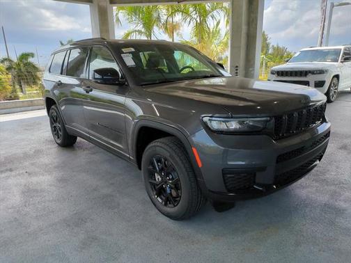 2025 Jeep Grand Cherokee L Altitude