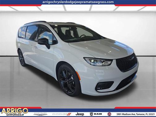 2026 Chrysler Pacifica Limited