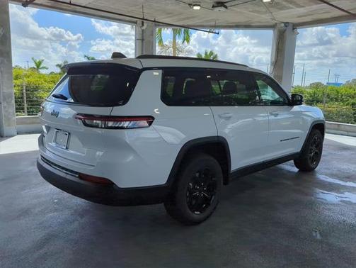 2025 Jeep Grand Cherokee L Altitude