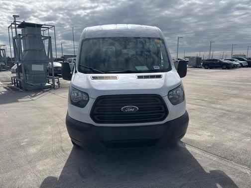 2019 Ford Transit-150 XL