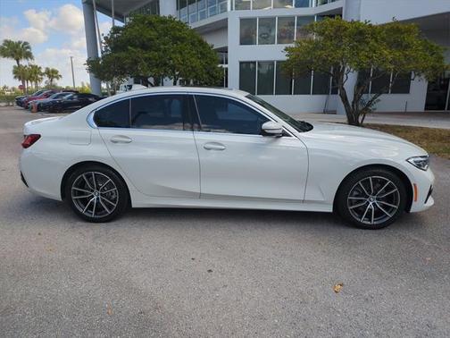 2020 BMW 330 330i