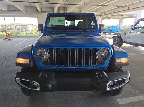 2025 Jeep Gladiator High Tide