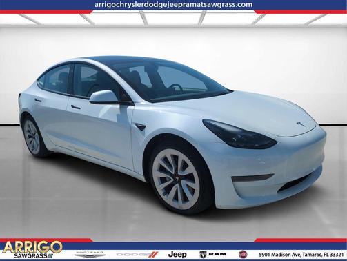 2023 Tesla Model 3 Standard Range