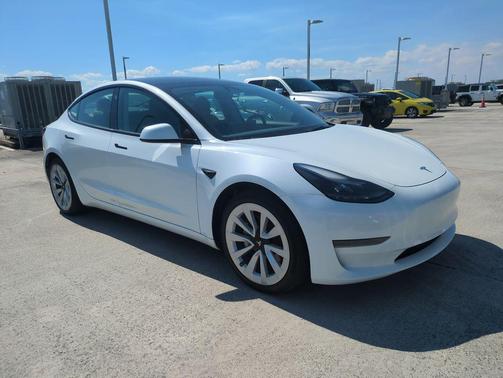 2023 Tesla Model 3 Standard Range