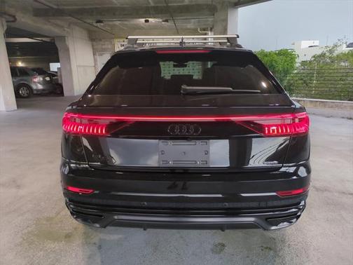 2023 Audi Q8 55 Premium Plus