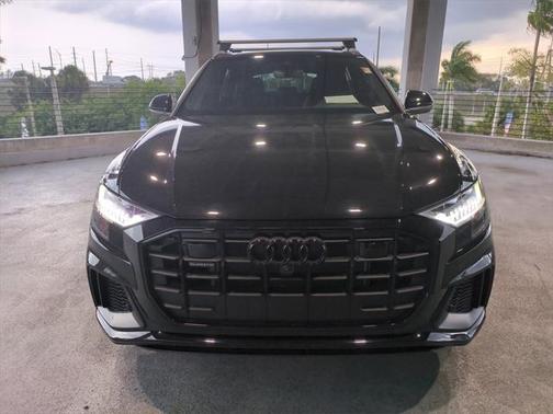 2023 Audi Q8 55 Premium Plus
