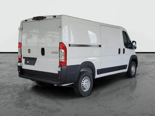 Bright White Clearcoat 2026 RAM ProMaster 1500 Low Roof