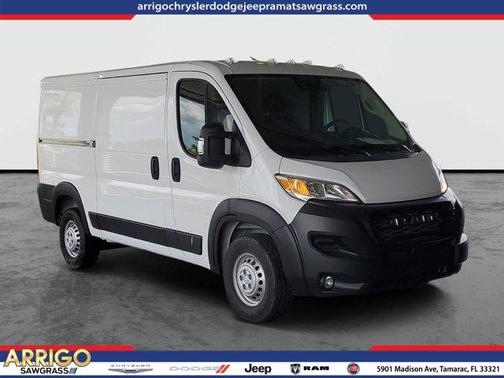 Bright White Clearcoat 2026 RAM ProMaster 1500 Low Roof