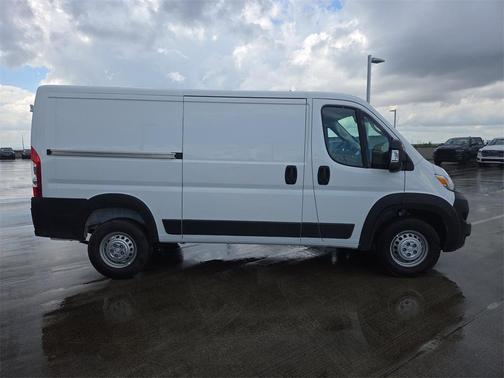 2026 RAM ProMaster 1500 Low Roof