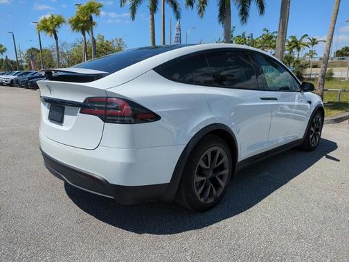 2022 Tesla Model X Dual Motor All-Wheel Drive
