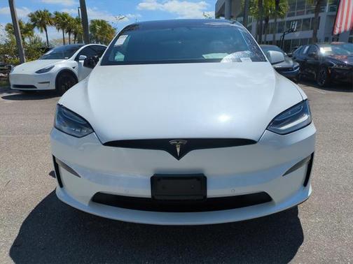 2022 Tesla Model X Dual Motor All-Wheel Drive