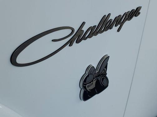 White Knuckle Clearcoat 2023 Dodge Challenger R/T Scat Pack Widebody