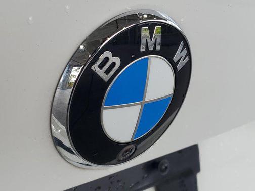 Alpine White 2024 BMW 430 i