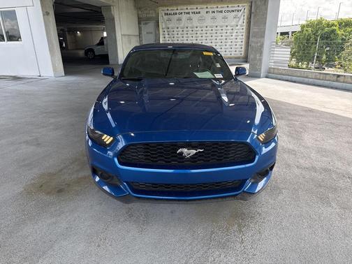 2017 Ford Mustang EcoBoost Premium