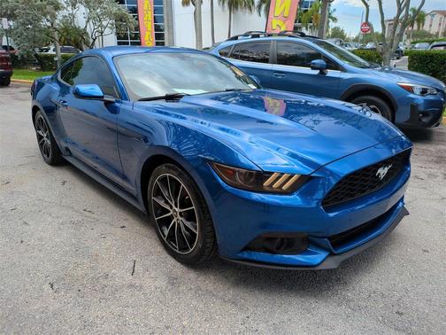 2017 Ford Mustang EcoBoost Premium