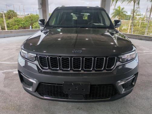 Baltic Gray Metallic Clearcoat 2024 Jeep Grand Cherokee 4xe Base