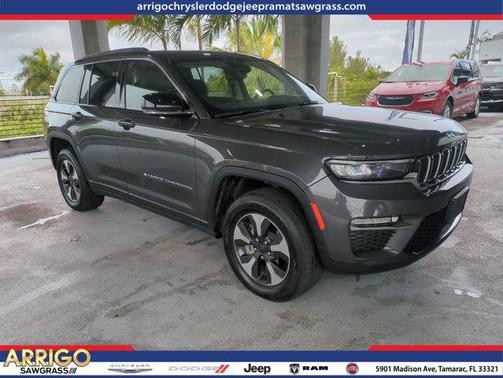 Baltic Gray Metallic Clearcoat 2024 Jeep Grand Cherokee 4xe Base