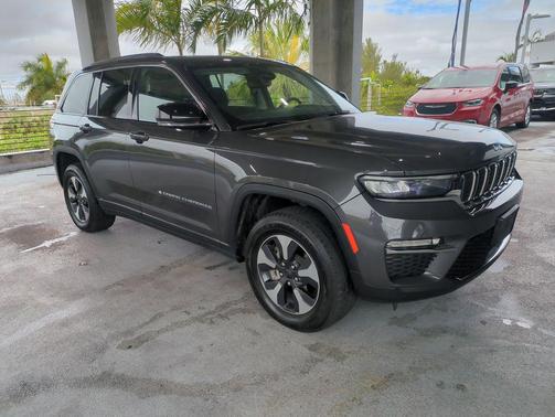 Baltic Gray Metallic Clearcoat 2024 Jeep Grand Cherokee 4xe Base