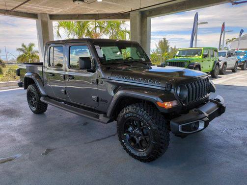 2025 Jeep Gladiator High Tide