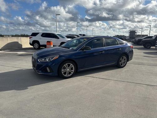 2018 Hyundai SONATA Sport