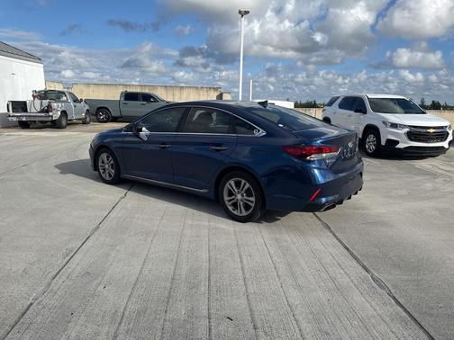 2018 Hyundai SONATA Sport