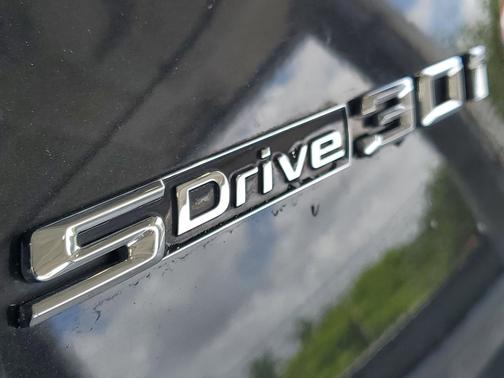Black Sapphire Metallic 2025 BMW Z4 sDrive30i