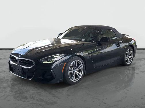 Black Sapphire Metallic 2025 BMW Z4 sDrive30i