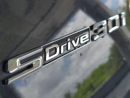 Black Sapphire Metallic 2025 BMW Z4 sDrive30i