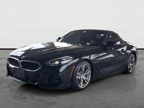 Black Sapphire Metallic 2025 BMW Z4 sDrive30i