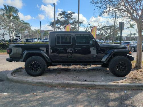 2021 Jeep Gladiator Sport S