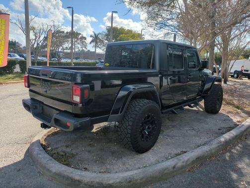 2021 Jeep Gladiator Sport S