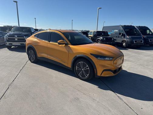 2022 Ford Mustang Mach-E Select