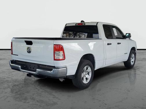 Bright White Clearcoat 2024 RAM 1500 Big Horn/Lone Star