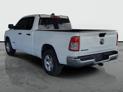 Bright White Clearcoat 2024 RAM 1500 Big Horn/Lone Star