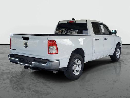 Bright White Clearcoat 2024 RAM 1500 Big Horn/Lone Star
