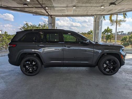 2025 Jeep Grand Cherokee Limited X