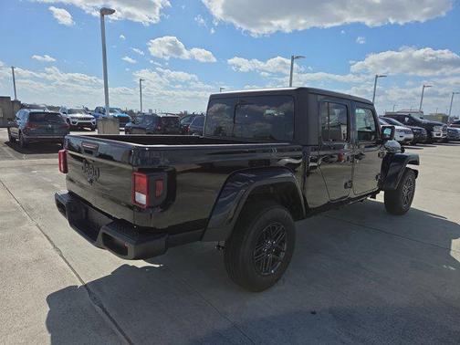 2025 Jeep Gladiator Sport S