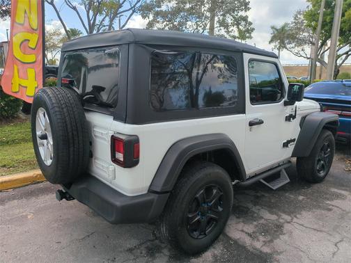 2022 Jeep Wrangler Sport S