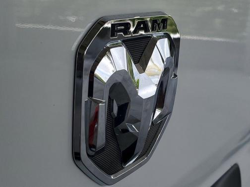 Bright White Clearcoat 2025 RAM ProMaster 2500 Tradesman