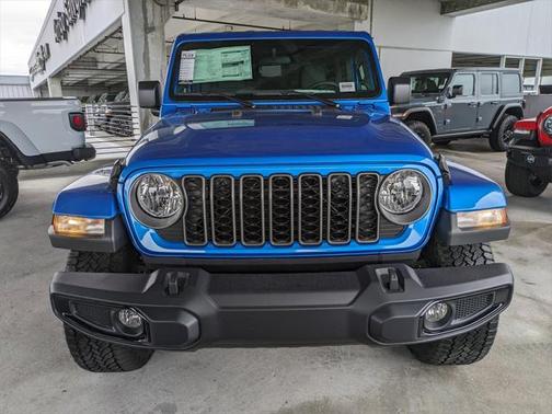 2025 Jeep Gladiator Nighthawk