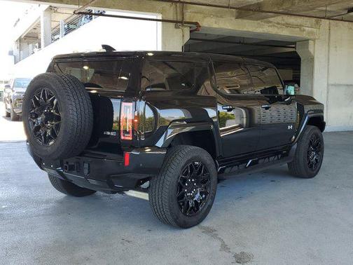 Void Black 2025 GMC HUMMER EV SUV 2X