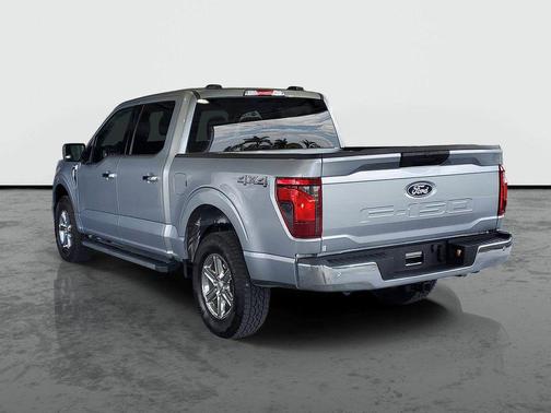 Iconic Silver Metallic 2025 Ford F-150 XLT