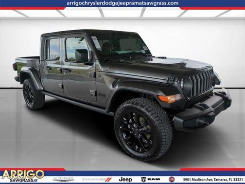2025 Jeep Gladiator Nighthawk