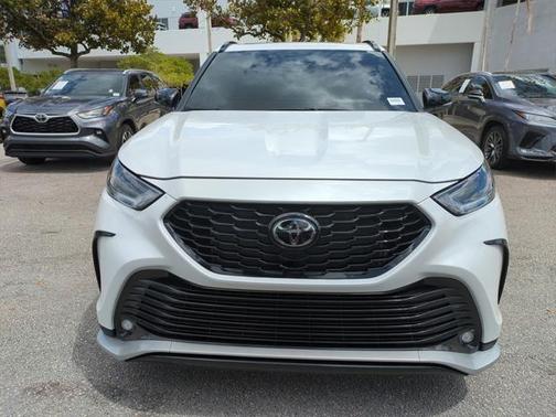 2023 Toyota Highlander XSE