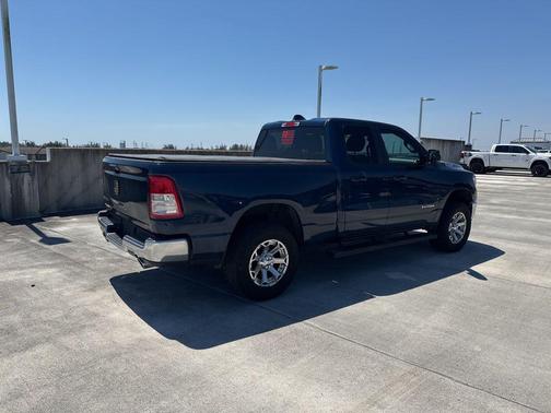 Patriot Blue Pearlcoat 2021 RAM 1500 Big Horn/Lone Star