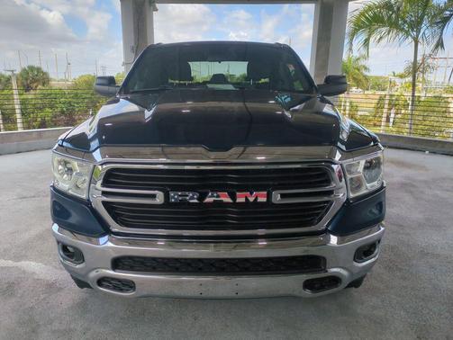 Patriot Blue Pearlcoat 2021 RAM 1500 Big Horn/Lone Star